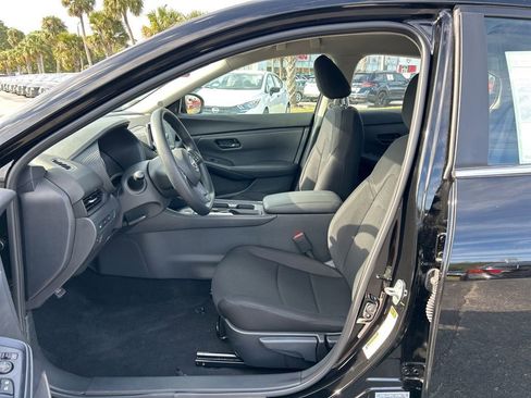 New 2025 Nissan Sentra S image 10