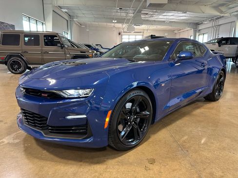 Used 2021 Chevrolet Camaro SS image 3