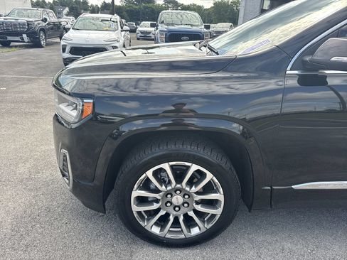 Used 2023 GMC Acadia Denali w/ Denali Ultimate Package AWD/4WD image 34