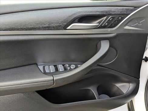 Used 2024 BMW X3 xDrive30i w/ Convenience Package image 10