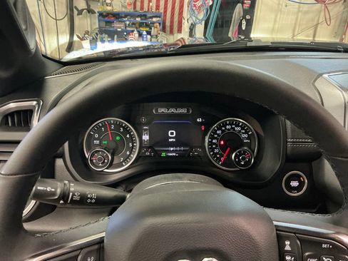 Certified 2025 RAM 1500 Laramie w/ Bed Utility Group AWD/4WD image 21