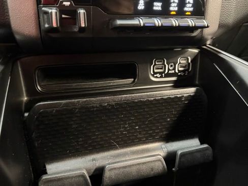Used 2020 RAM 1500 Big Horn AWD/4WD image 27