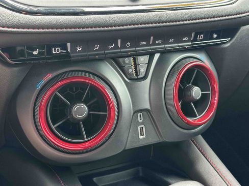Used 2024 Chevrolet Blazer RS w/ Driver Confidence II Package FWD image 32