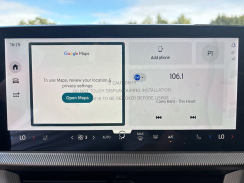 New 2025 Ford Explorer Active w/ Active Comfort Package image 8