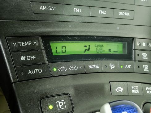 Used 2010 Toyota Prius Two image 14