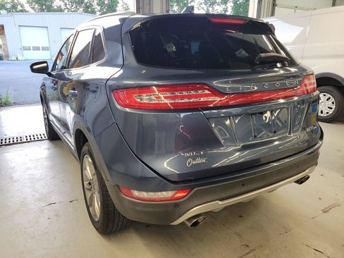 Used 2018 Lincoln MKC Select w/ Select Plus Package AWD/4WD image 2