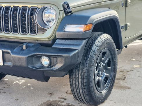 New 2026 Jeep Wrangler Unlimited Sport AWD/4WD image 9