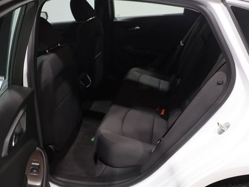 Used 2023 Chevrolet Malibu LT FWD image 18