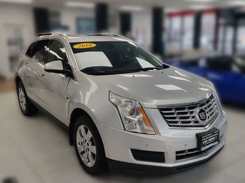 Used 2016 Cadillac SRX Luxury w/ Driver Awareness Package image 3