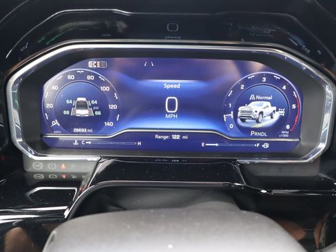 Certified 2025 Chevrolet Silverado 2500 High Country w/ Technology Package image 26