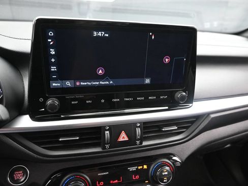 Used 2023 Kia Forte GT-Line w/ GT-Line Premium Package FWD image 19