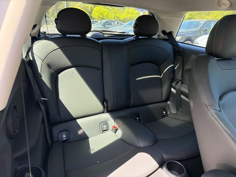 Used 2023 MINI Cooper S image 18