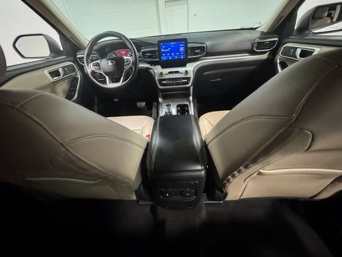 Used 2023 Ford Explorer XLT w/ Equipment Group 202A image 73