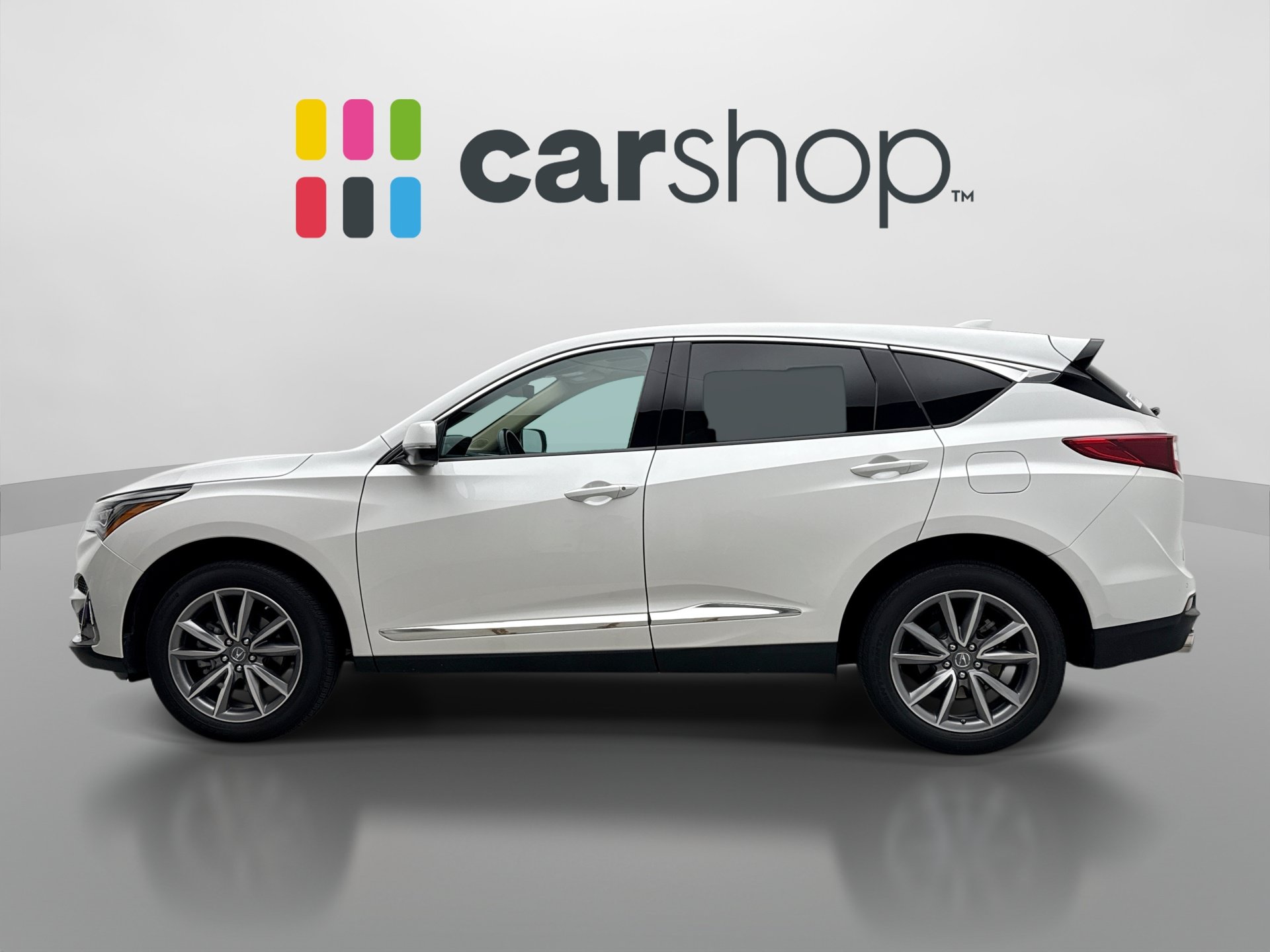 Used 2020 Acura RDX w/ Technology Package AWD/4WD image 2