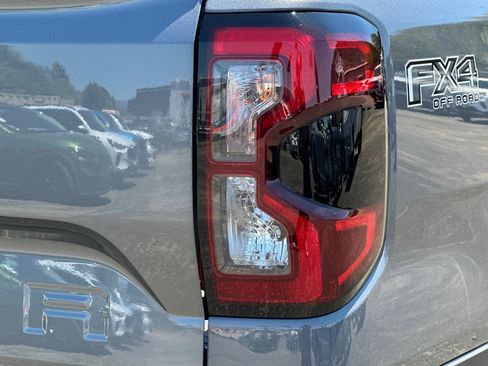 New 2025 Ford Ranger Lariat w/ FX4 Off-Road Package AWD/4WD image 25
