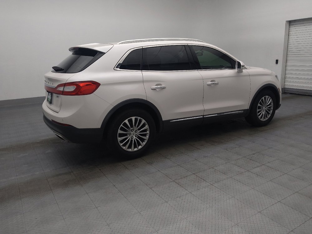 Used 2017 Lincoln MKX Select w/ Select Plus Package FWD image 10