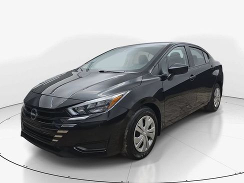 Used 2025 Nissan Versa S w/ Trunk Package FWD image 10