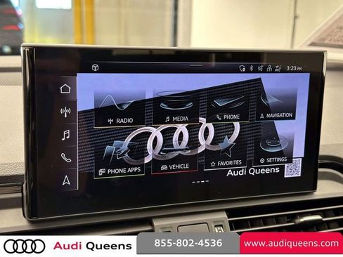 Certified 2023 Audi Q5 2.0T Premium w/ Convenience Package AWD/4WD image 24