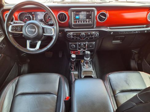 Used 2019 Jeep Wrangler Unlimited Rubicon AWD/4WD image 5