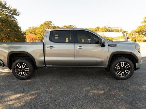 Used 2024 GMC Sierra 1500 AT4 w/ Technology Package image 2