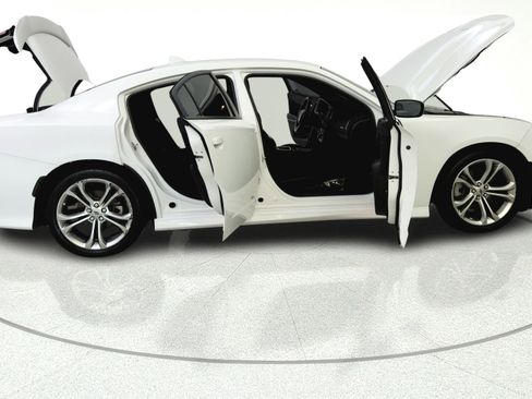 Used 2022 Dodge Charger R/T RWD image 15