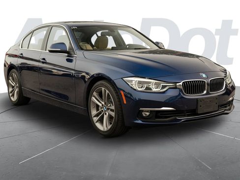 Used 2016 BMW 340i Sedan RWD image 4