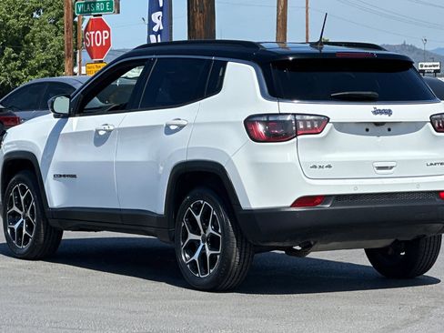 Used 2025 Jeep Compass Limited AWD/4WD image 6