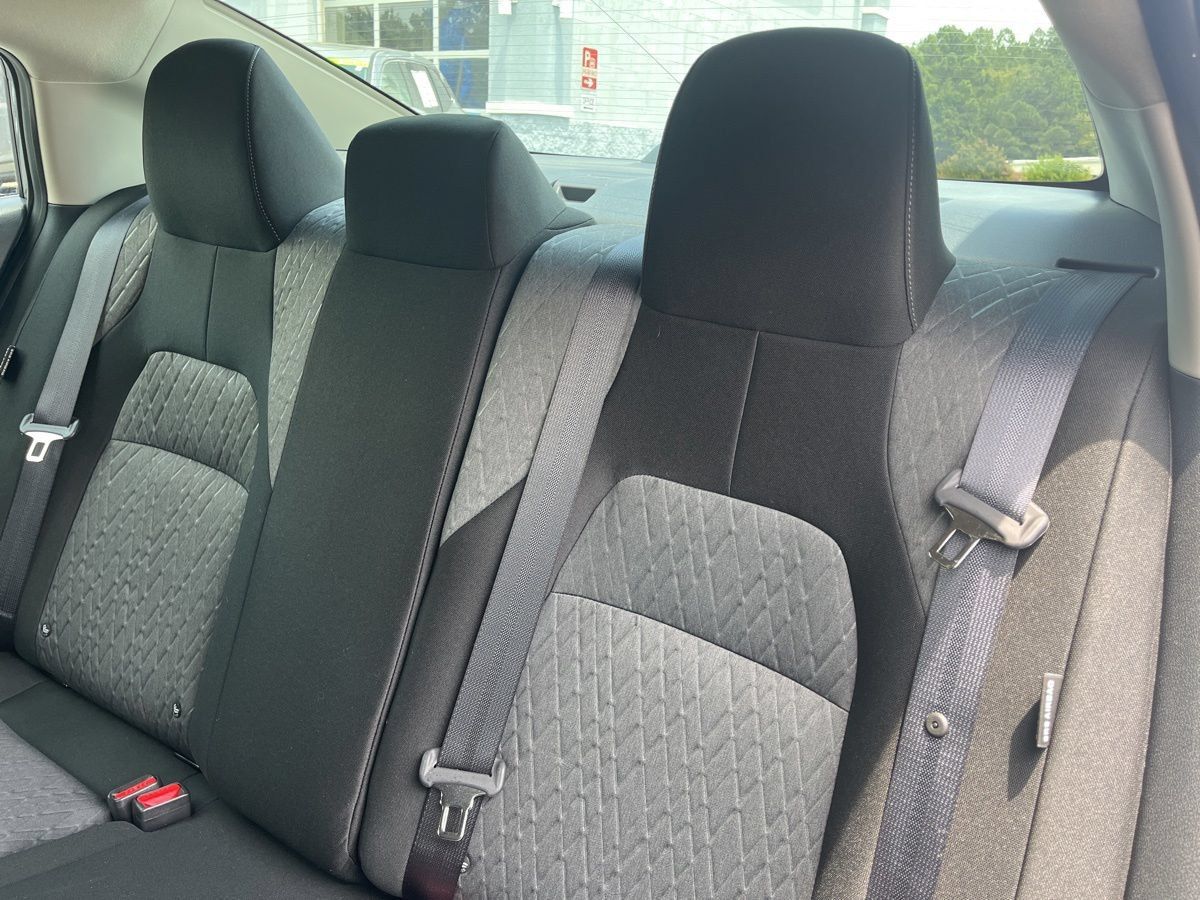 Used 2026 Nissan Sentra SV w/ Floor Mat Package FWD image 29