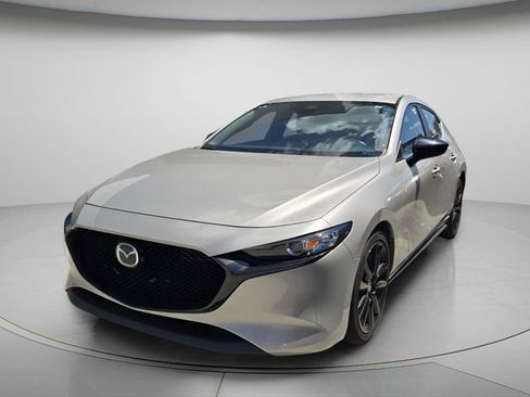 Used 2024 MAZDA MAZDA3 s image 4