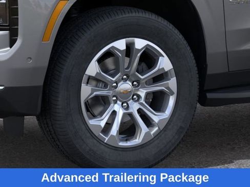 New 2026 Chevrolet Suburban LT w/ Comfort Package AWD/4WD image 10