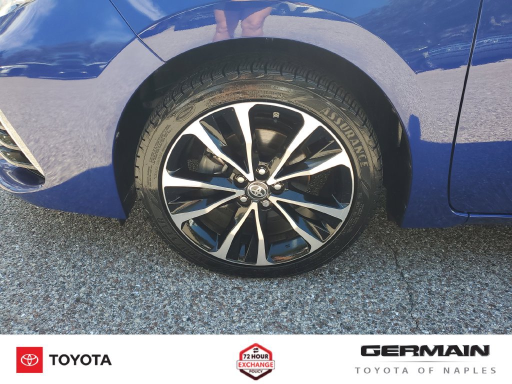 Used 2017 Toyota Corolla SE w/ SE Premium Package FWD image 13