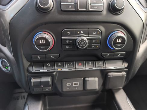 Used 2019 Chevrolet Silverado 1500 LT Trail Boss AWD/4WD image 25