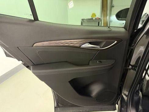 Used 2023 Buick Envision Avenir AWD/4WD image 25
