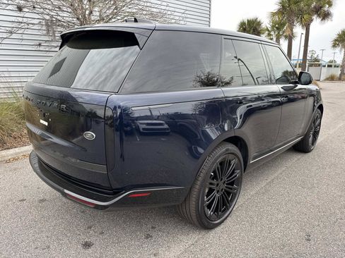 Certified 2023 Land Rover Range Rover SE image 6