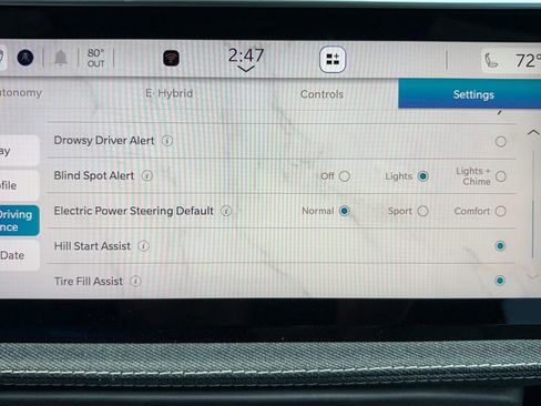 New 2026 Jeep Cherokee Laredo AWD/4WD image 9