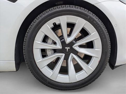 Used 2021 Tesla Model 3 Standard Range Plus image 26