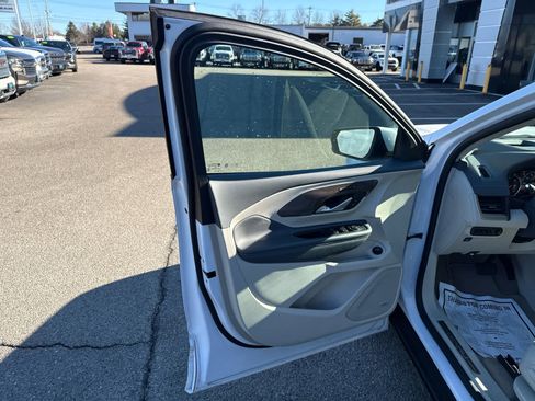 Used 2023 GMC Terrain Denali AWD/4WD image 13