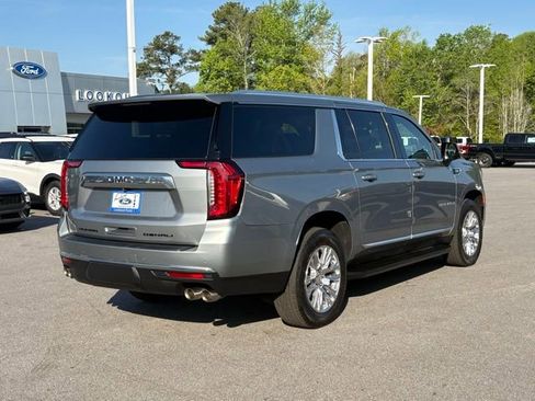 Used 2024 GMC Yukon XL Denali AWD/4WD image 5