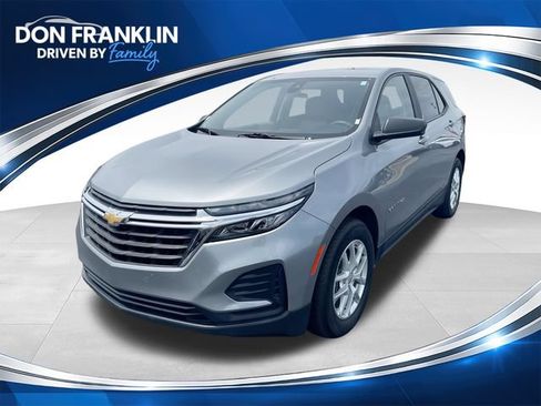 Used 2024 Chevrolet Equinox LS w/ LS Convenience Package FWD image 1