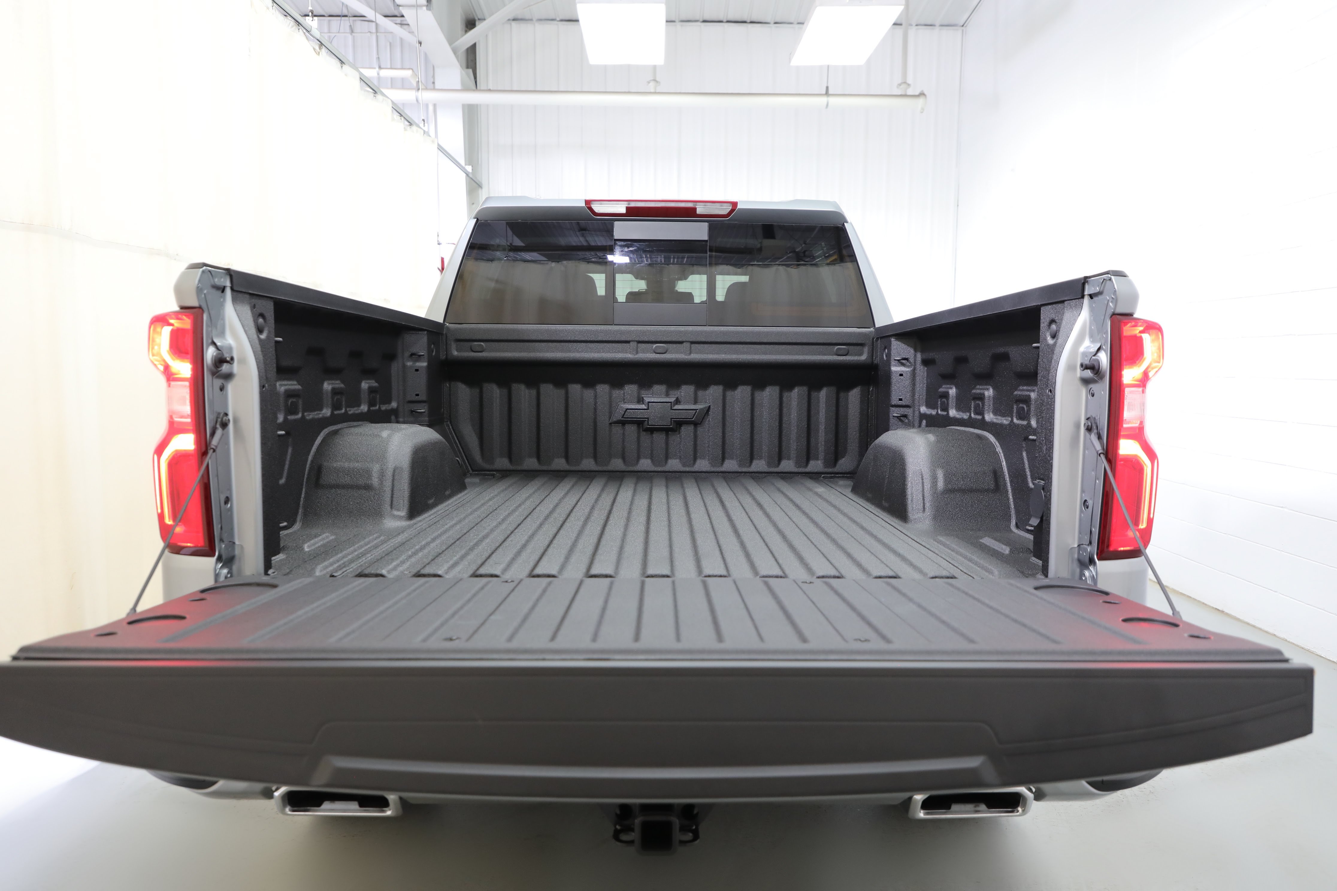 New 2026 Chevrolet Silverado 1500 RST w/ RST All Star Premium Package AWD/4WD image 20