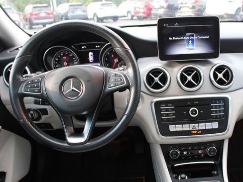 Used 2019 Mercedes-Benz CLA 250 4MATIC image 10