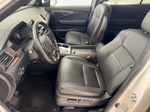 Used 2023 Honda Passport EX-L image 5
