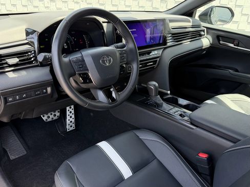 Certified 2025 Toyota Camry SE w/ Multimedia Upgrade Package image 28