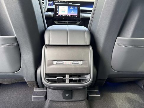 New 2026 Lincoln Nautilus Reserve w/ Jet Appearance Package AWD/4WD image 16
