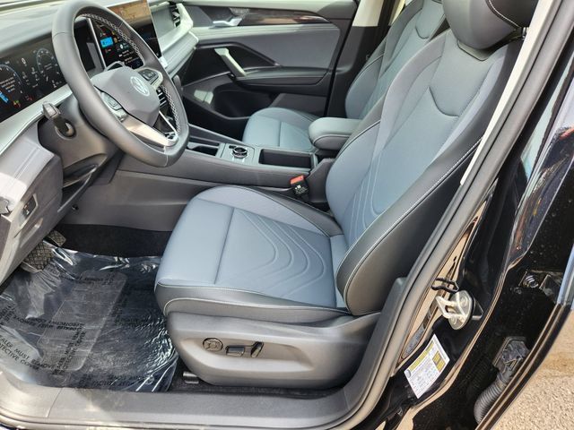 New 2026 Volkswagen Tiguan SE AWD/4WD image 11