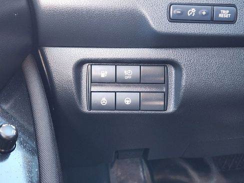 Used 2021 Nissan Leaf SV w/ SV Technology Package image 25