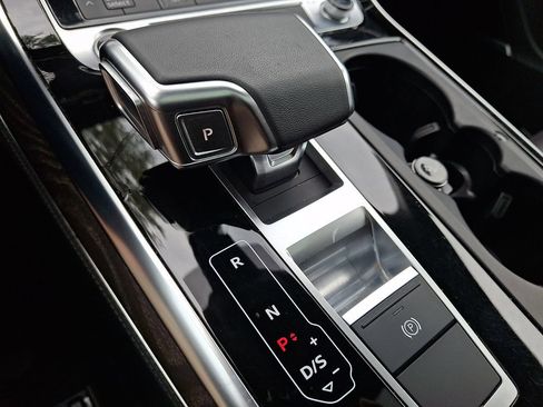 Certified 2023 Audi Q7 2.0T Premium Plus w/ Premium Plus Package AWD/4WD image 17