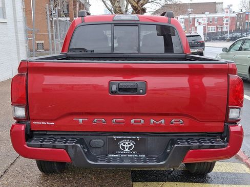 Certified 2018 Toyota Tacoma SR w/ SR Convenience Package image 5