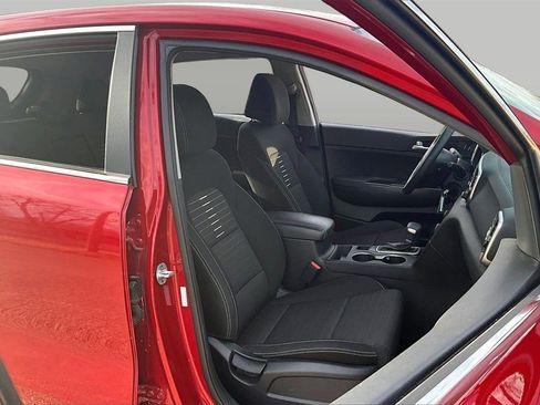 Used 2018 Kia Sportage LX image 7