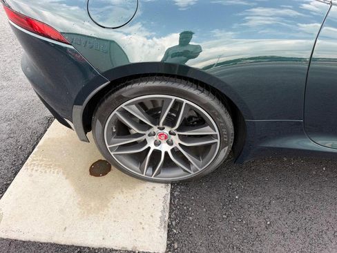 Used 2022 Jaguar F-TYPE Coupe RWD image 8